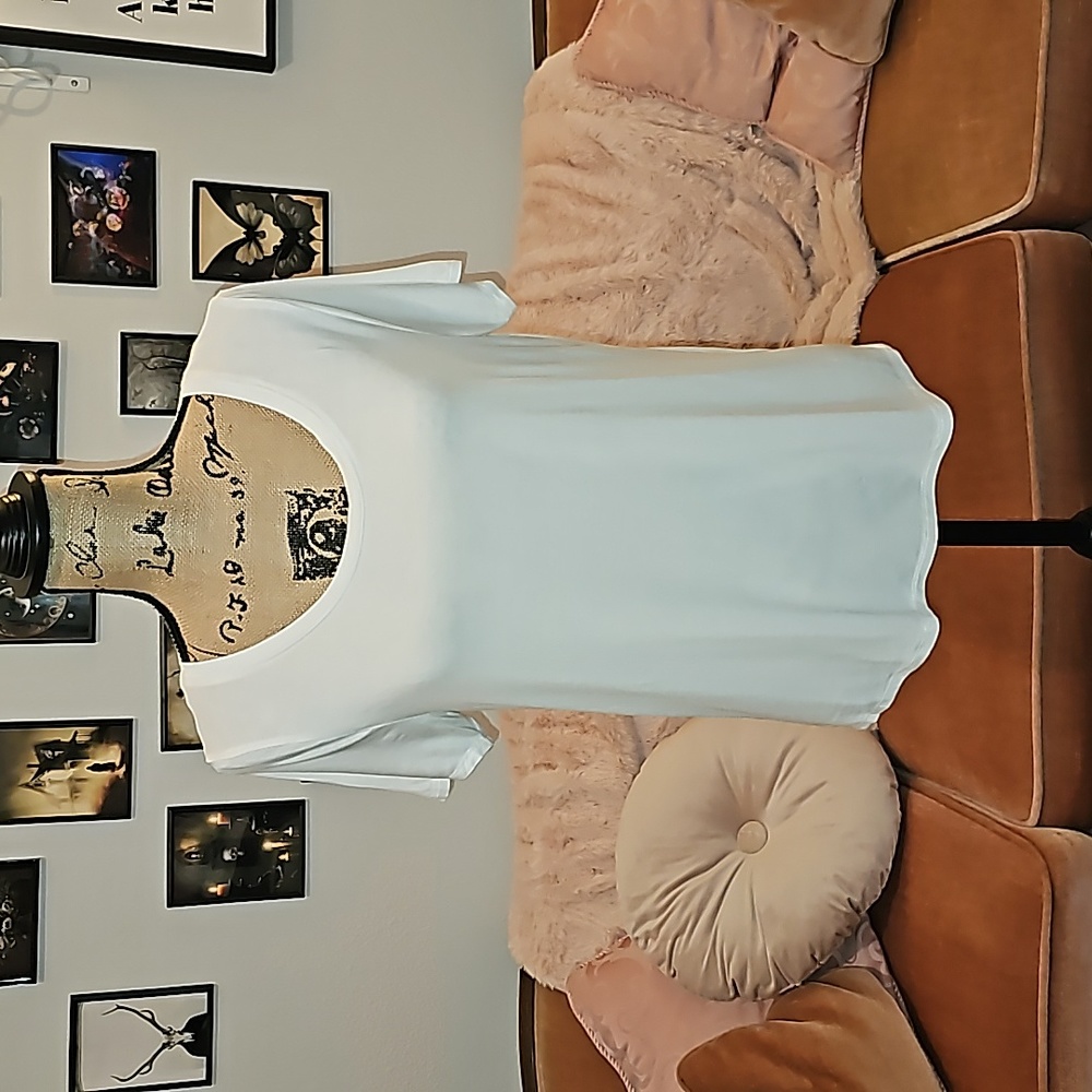 Basic White Scoop Neck Tee T Shirt